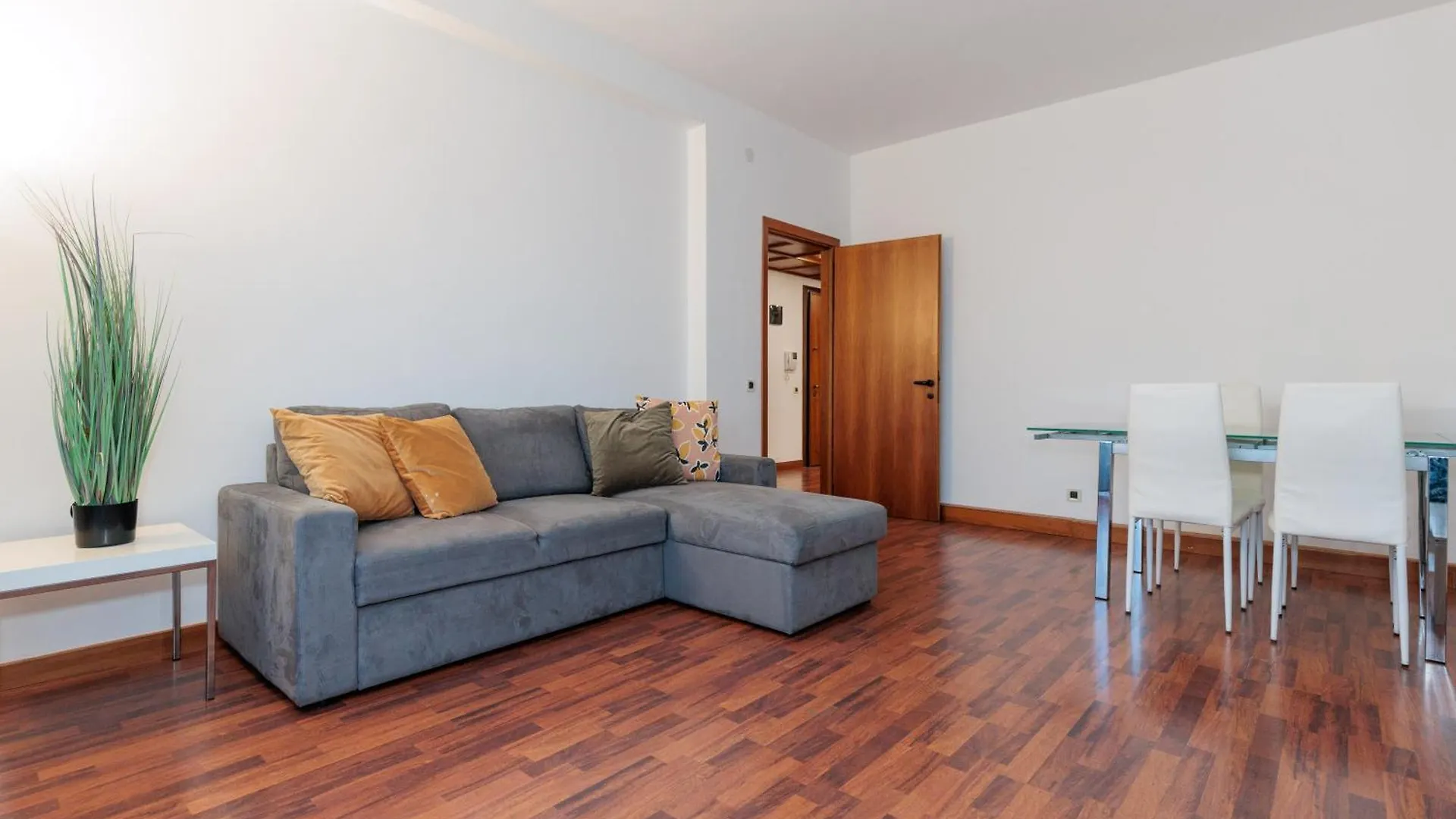 Hapton House Central 12 Mestre Apartmán