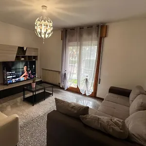 Apartamento Al Piano Terra Vicino All'aeroporto., Quinto Di Treviso